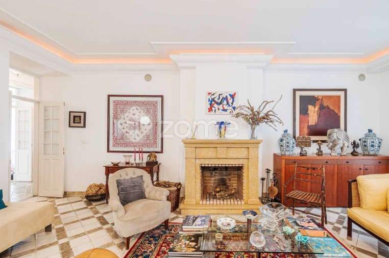 Moradia T5 para Venda em Carcavelos e Parede Foto 17