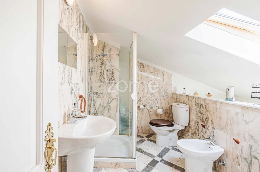 Moradia T5 para Venda em Carcavelos e Parede Foto 65