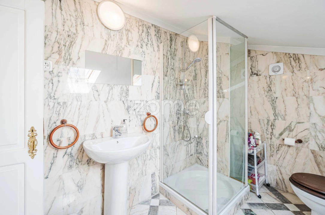 Moradia T5 para Venda em Carcavelos e Parede Foto 66