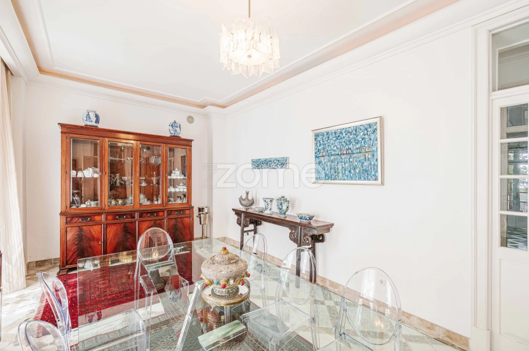 Moradia T5 para Venda em Carcavelos e Parede Foto 11