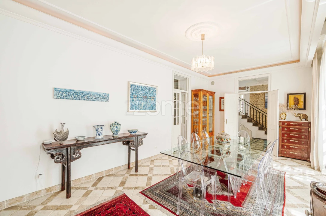 Moradia T5 para Venda em Carcavelos e Parede Foto 12