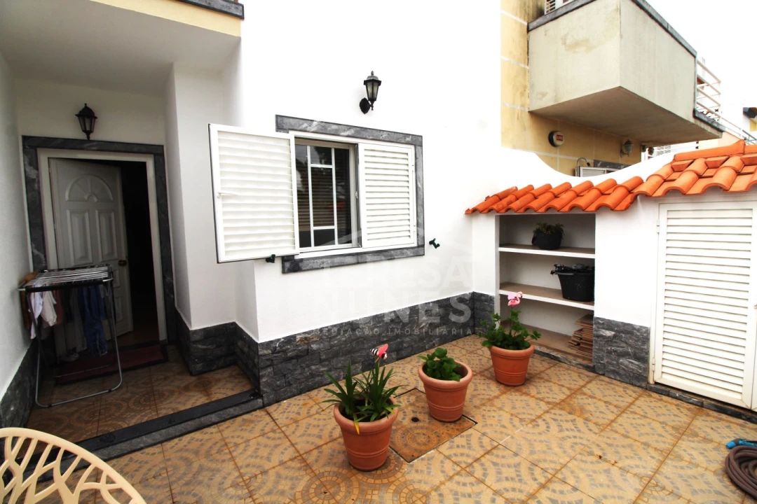 Moradia T2 para Venda em Quinta do Conde Foto 23