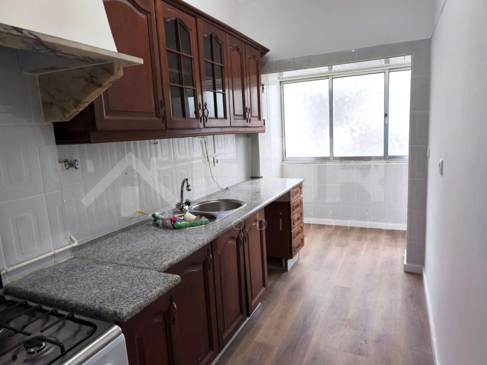 Apartamento T1 para Venda em Alto do Seixalinho, Santo André e Verderena Foto 3