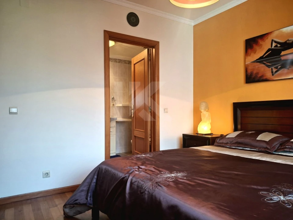 Apartamento T3 para Arrendamento em Funchal (Se) Foto 17