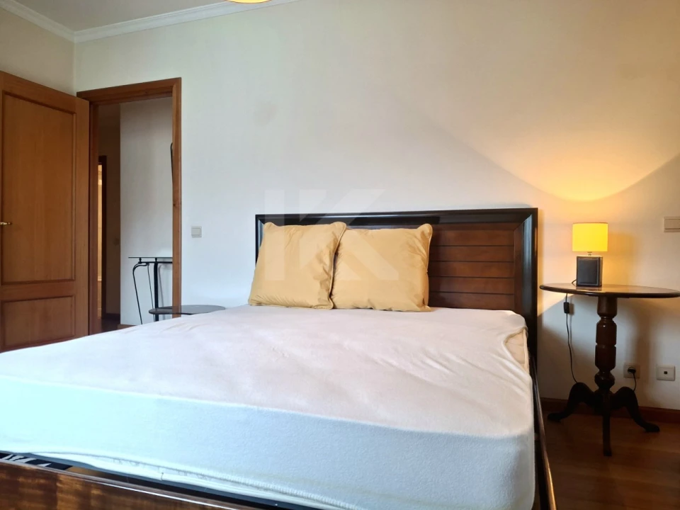 Apartamento T3 para Arrendamento em Funchal (Se) Foto 23