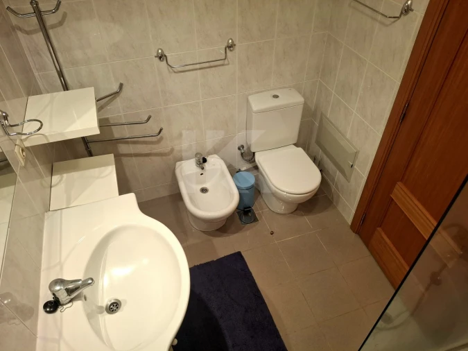 Apartamento T3 para Arrendamento em Funchal (Se) Foto 20