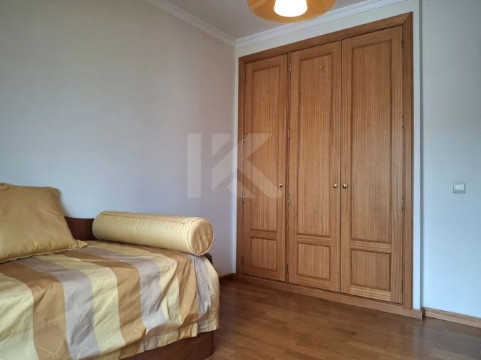 Apartamento T3 para Arrendamento em Funchal (Se) Foto 26