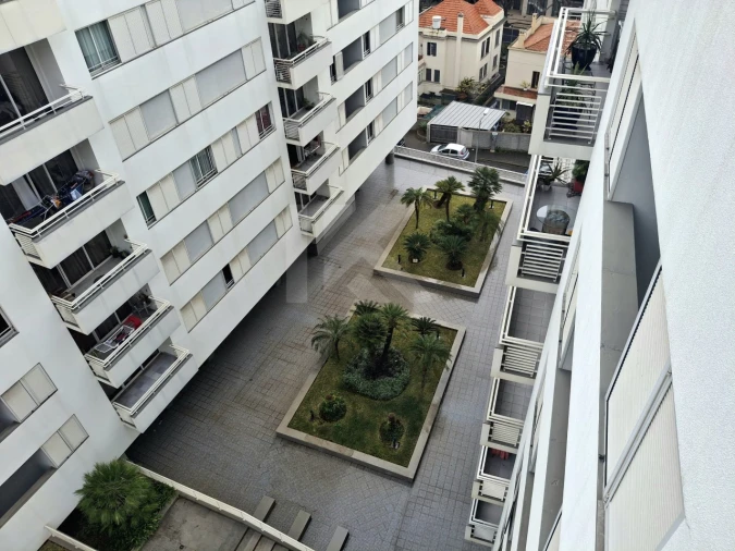 Apartamento T3 para Arrendamento em Funchal (Se) Foto 39