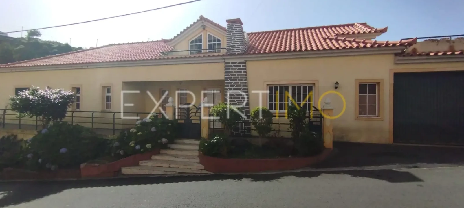 Moradia T3 para Venda em Canhas Foto 3