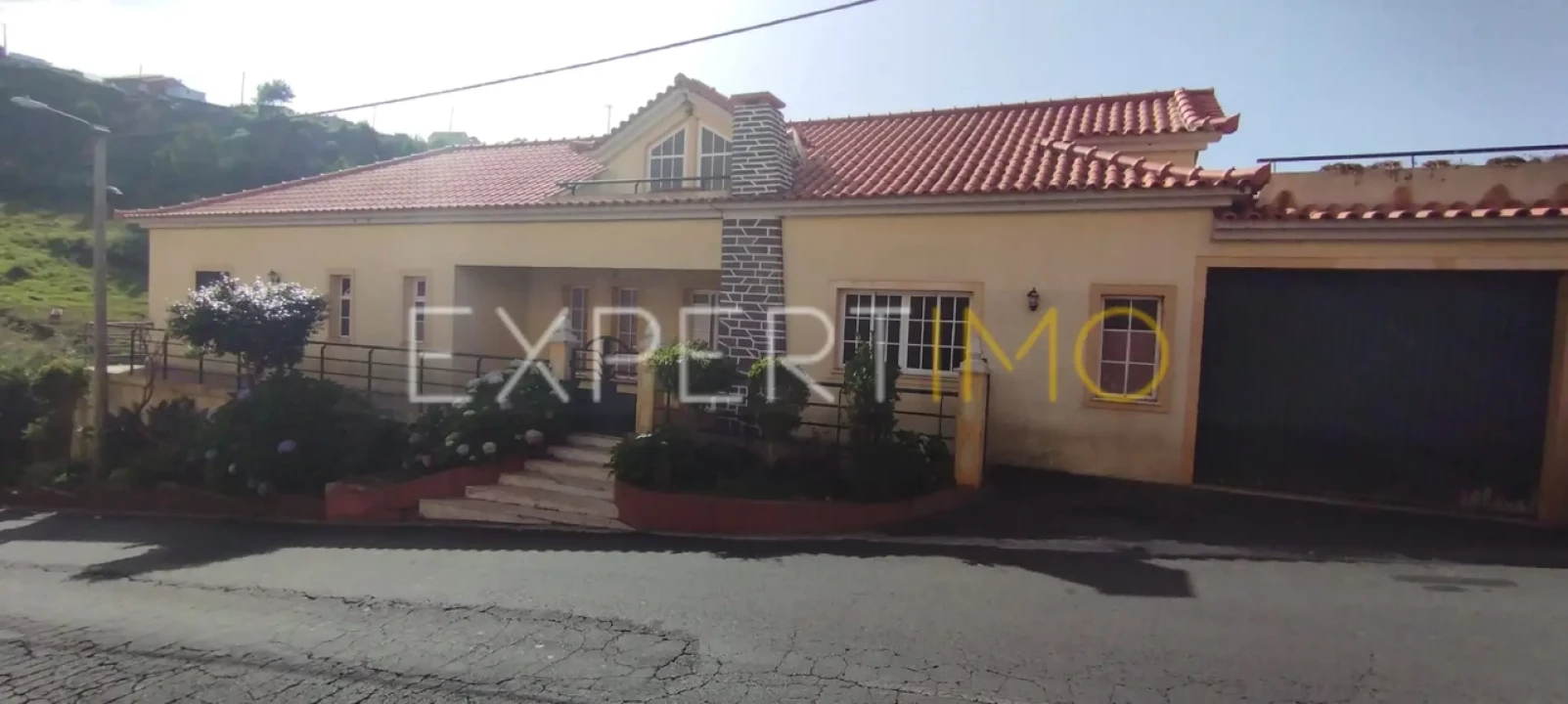 Moradia T3 para Venda em Canhas Foto 14