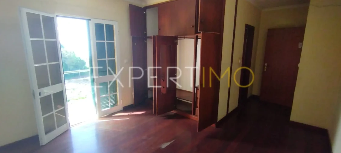 Moradia T3 para Venda em Canhas Foto 8