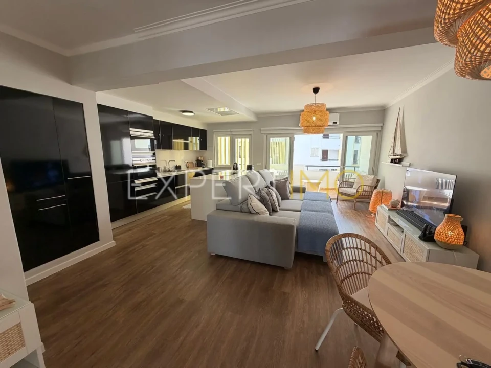 Apartamento T1 para Venda em Quarteira Foto 17