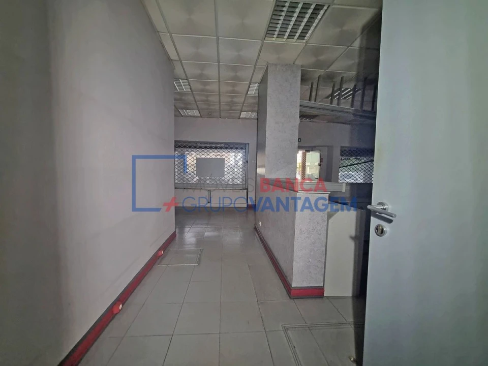 Loja para Venda em União das Freguesias de Setúbal Foto 15