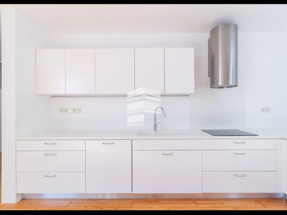 Moradia T3 para Venda em São Martinho Foto 11