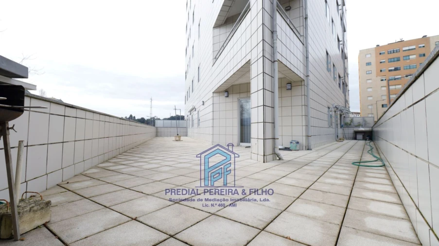 Apartamento T3 para Venda em Rio Tinto Foto 3