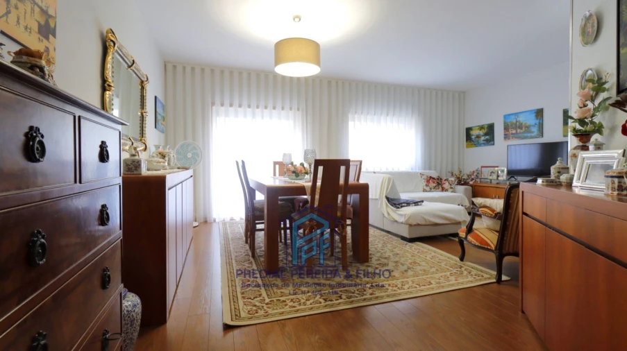 Apartamento T3 para Venda em Rio Tinto Foto 4