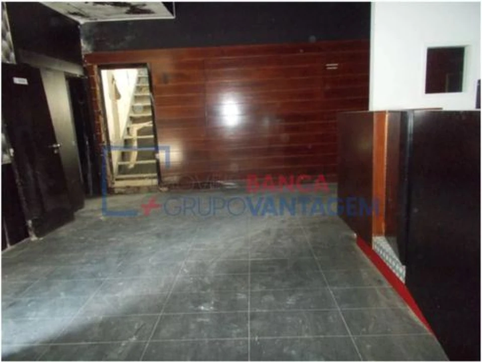 Loja para Venda em Aradas Foto 5