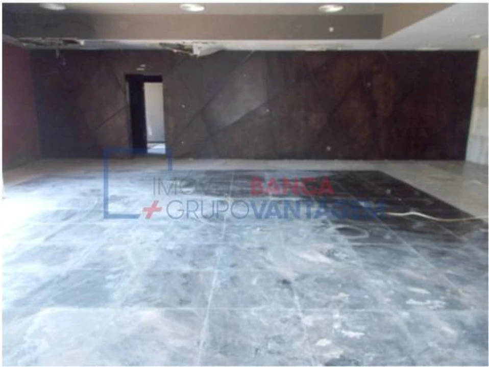 Loja para Venda em Aradas Foto 6