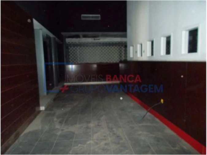 Loja para Venda em Aradas Foto 7