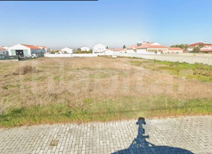 Terreno para Venda em Samora Correia