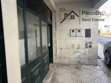 Loja para Venda em Arruda dos Vinhos
