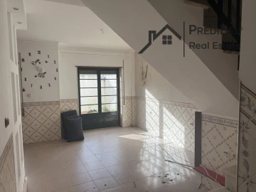 Loja para Venda em Arruda dos Vinhos