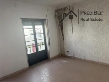 Loja para Venda em Arruda dos Vinhos