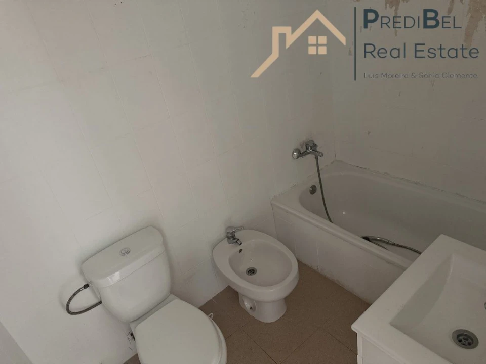 Loja para Venda em Arruda dos Vinhos Foto 31