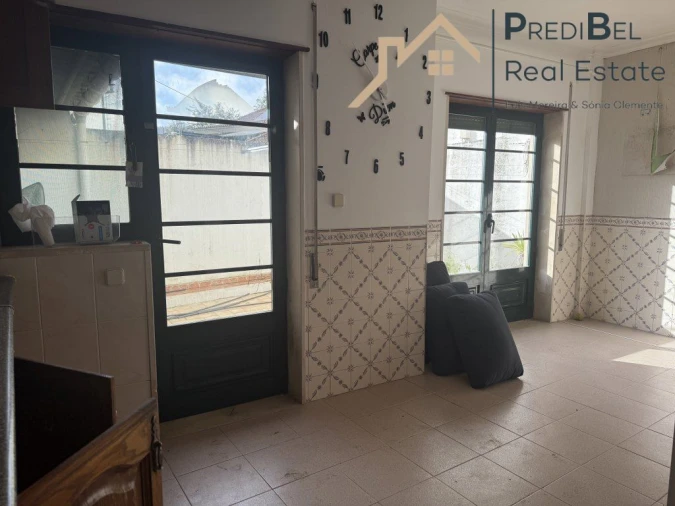 Loja para Venda em Arruda dos Vinhos Foto 4