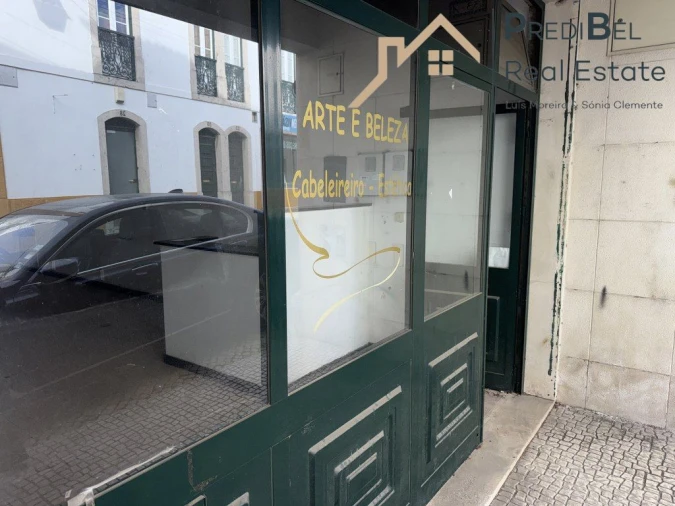 Loja para Venda em Arruda dos Vinhos Foto 40
