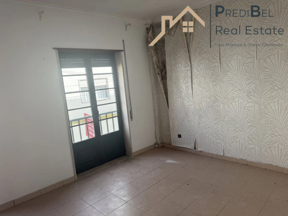 Loja para Venda em Arruda dos Vinhos Foto 19