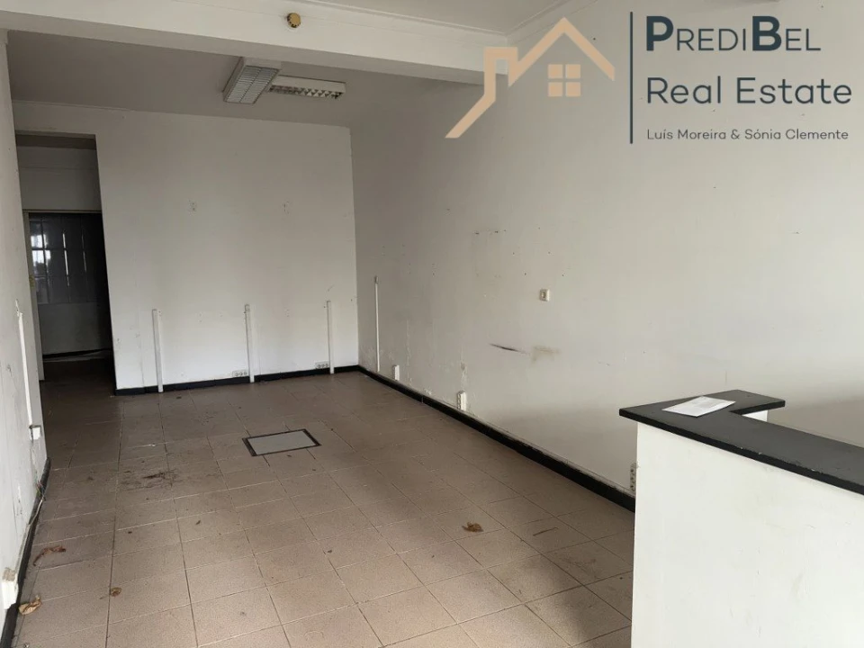 Loja para Venda em Arruda dos Vinhos Foto 20