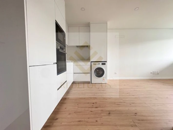 Apartamento T1 para Venda em Esmoriz Foto 5