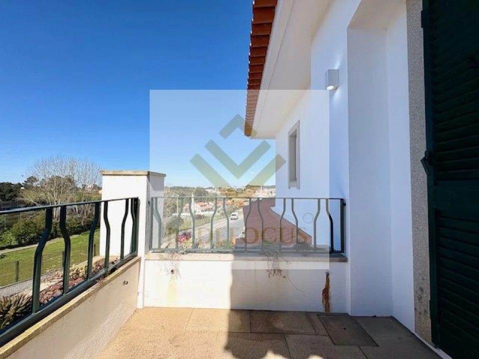 Moradia T3 para Venda em Santa Maria de Lamas Foto 18