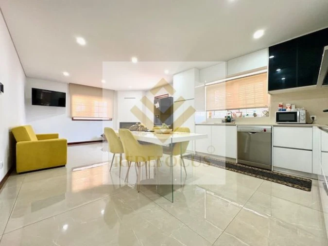 Moradia T3 para Venda em Santa Maria de Lamas Foto 10