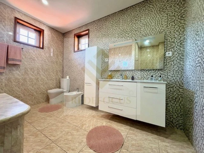 Moradia T3 para Venda em Santa Maria de Lamas Foto 25