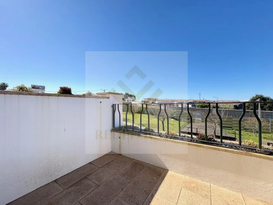 Moradia T3 para Venda em Santa Maria de Lamas Foto 17