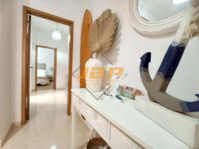 Apartamento T2 para Venda em Nazare Foto 16