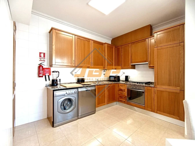 Apartamento T2 para Venda em Nazare Foto 10