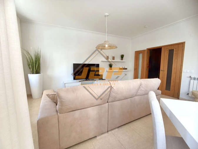 Apartamento T2 para Venda em Nazare Foto 5