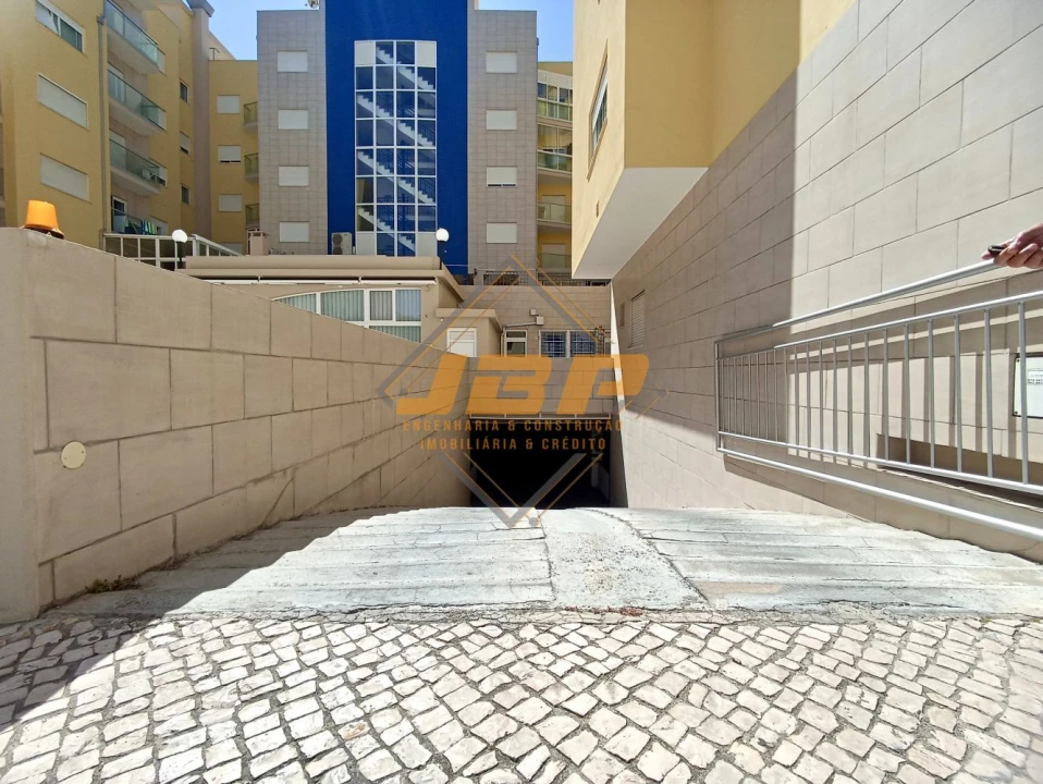 Apartamento T2 para Venda em Nazare Foto 39