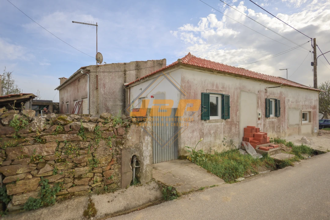 Moradia T2 para Venda em Barrio Foto 11