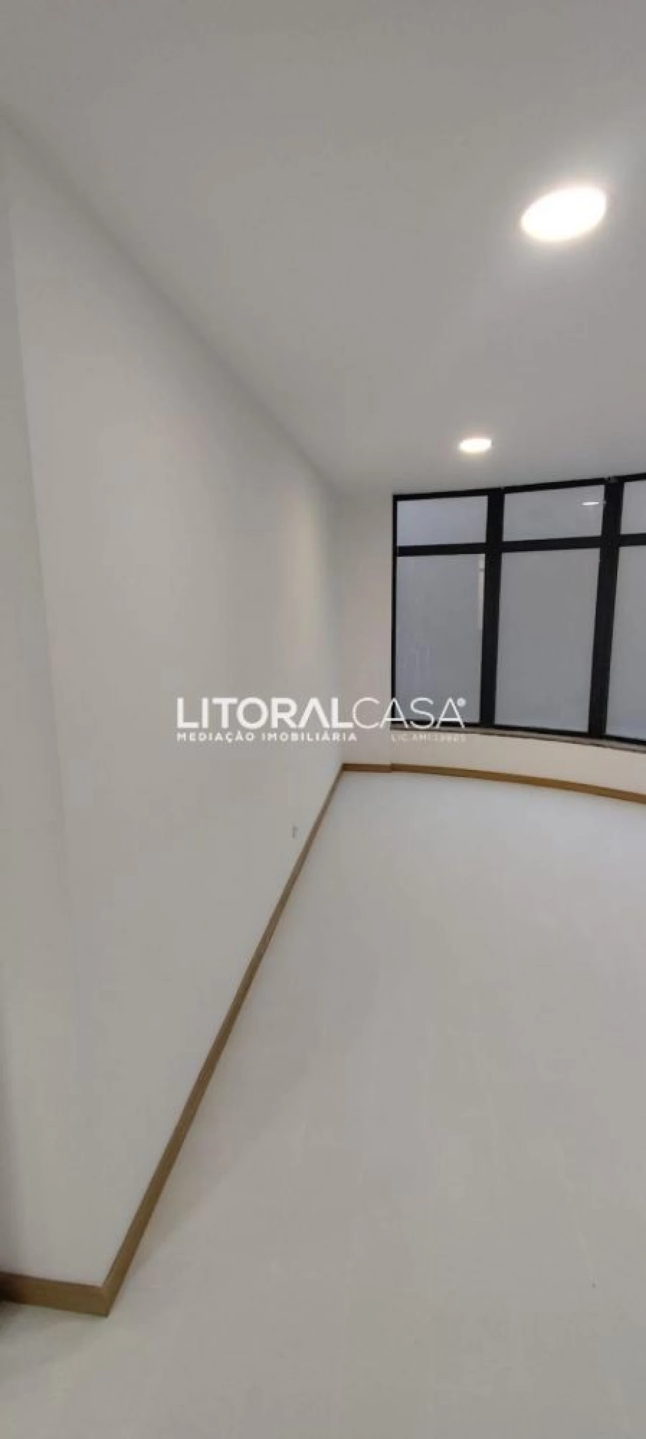Apartamento T1 para Venda em Santa Comba Dão e Couto do Mosteiro Foto 16