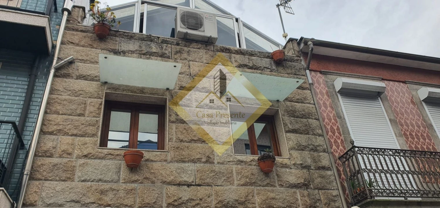 Moradia T1 para Venda em Santa Marinha e São Pedro da Afurada Foto 2