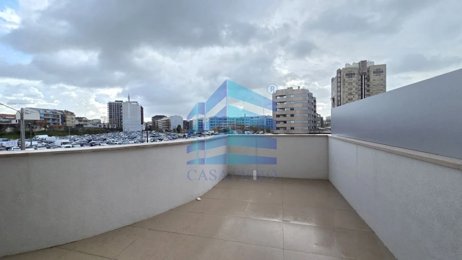 Apartamento T2 para Venda em Glória e Vera Cruz Foto 5