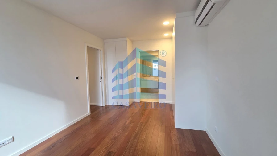 Apartamento T2 para Venda em Glória e Vera Cruz Foto 11