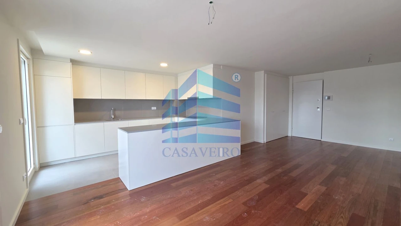 Apartamento T2 para Venda em Glória e Vera Cruz Foto 1