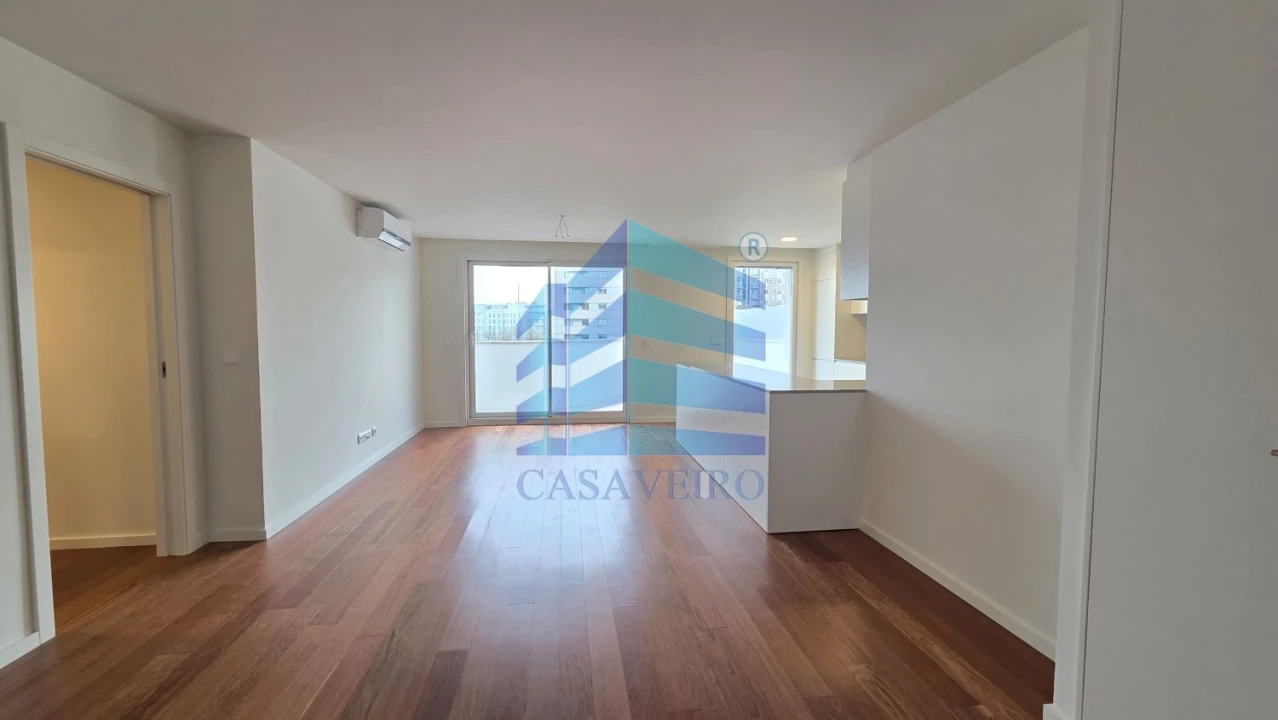 Apartamento T2 para Venda em Glória e Vera Cruz Foto 2
