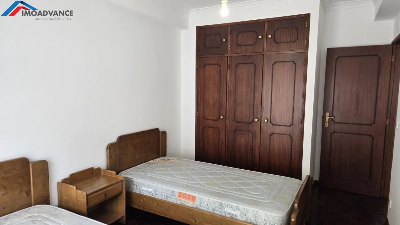 Apartamento T4 para Arrendamento em Buarcos Foto 16