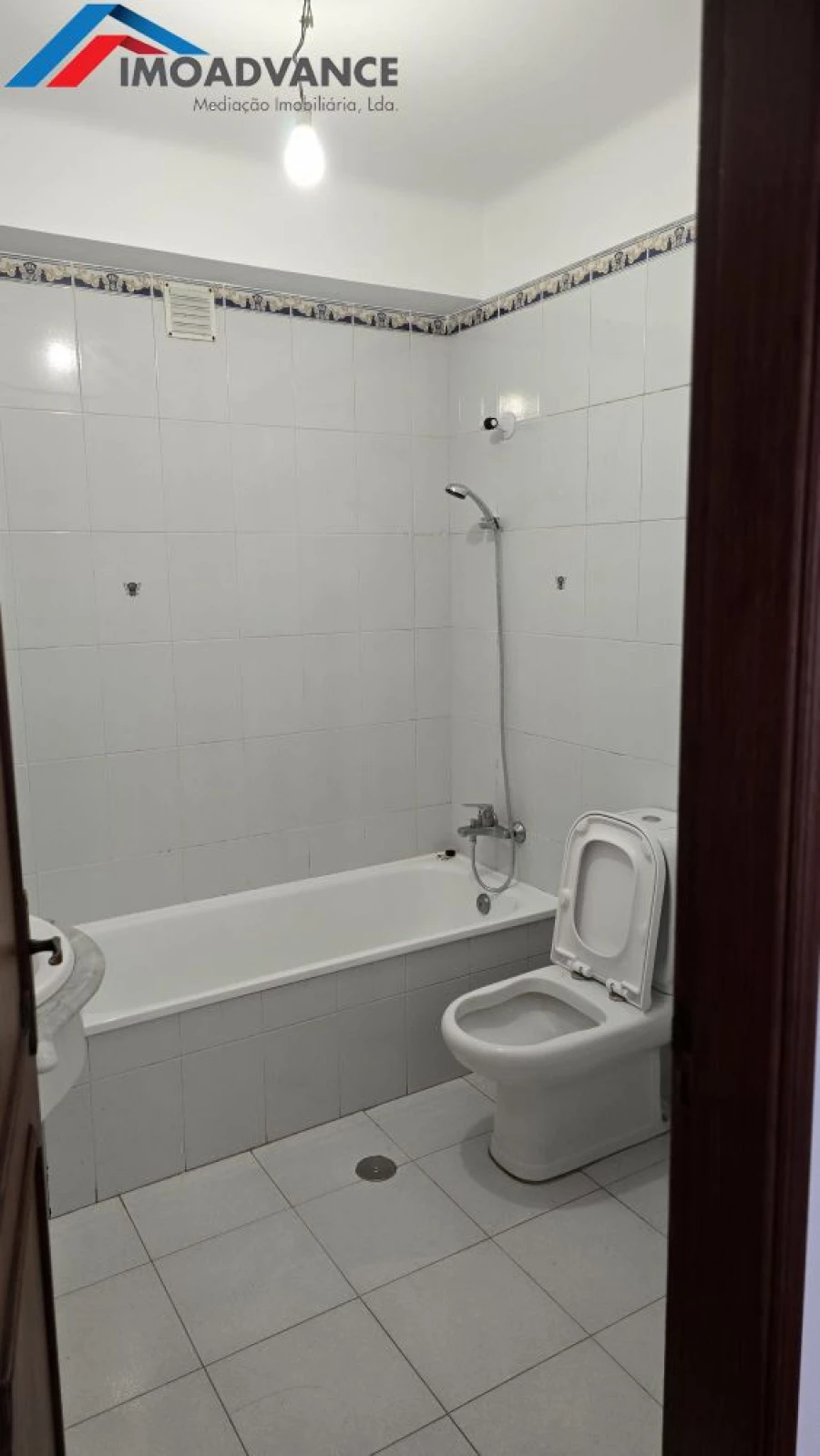 Apartamento T4 para Arrendamento em Buarcos Foto 21